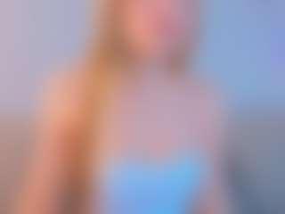 cuteloat's Live Sex Cam Show