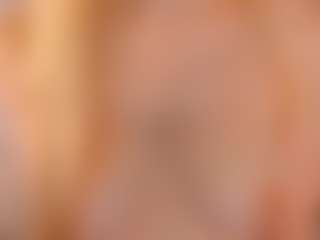 cuteloat's Live Sex Cam Show