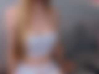 cuteloat's Live Sex Cam Show