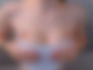 cuteloat's Live Sex Cam Show