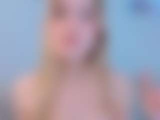 cuteloat's Live Sex Cam Show