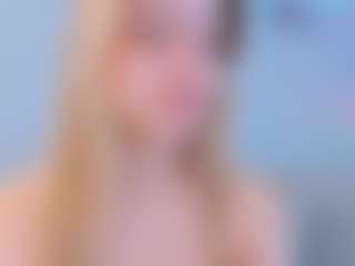 cuteloat's Live Sex Cam Show