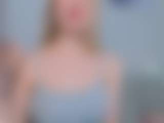 cuteloat's Live Sex Cam Show