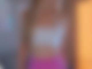 cuteloat's Live Sex Cam Show