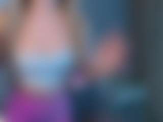 cuteloat's Live Sex Cam Show