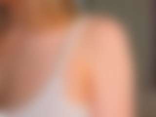 cuteloat's Live Sex Cam Show