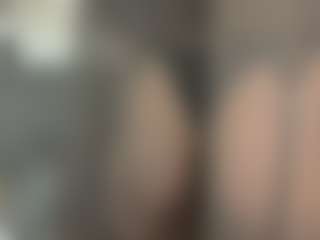 cuteloat's Live Sex Cam Show