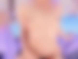 Live cam show with DalilaRose1 - New Latina on Camsoda