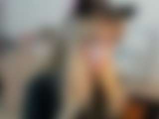 ElmiraInscore's Live Sex Cam Show