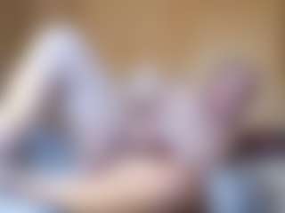 Live cam show with james7623 - Brown Eyes on livesuperchat.net