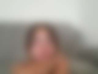 JanettaBeaird's Live Sex Cam Show