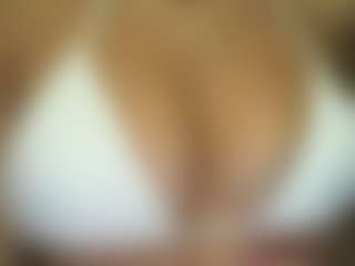 JanettaBeaird's Live Sex Cam Show