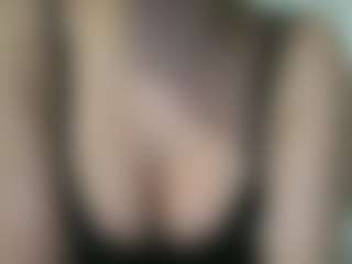 JanettaBeaird's Live Sex Cam Show