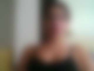 Live cam show with JanettaBeaird - Skinny Teen (18+) on Camsoda
