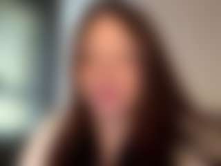 Live-Cam-Show mit Alice - Full Nudity auf Camsoda