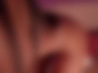 Live cam show with Mena-Rossi - Bedroom Toys on Streamer API