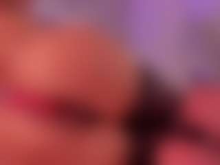 Live cam show with Mena-Rossi - Teen (18+) on Soda Cam