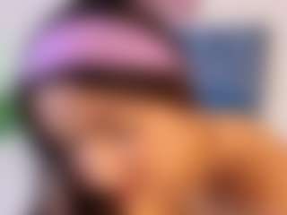 MiaValencia's Live Sex Cam Show
