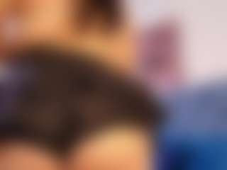 MiaValencia's Live Sex Cam Show