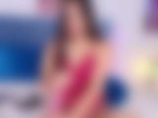 MiaValencia's Live Sex Cam Show