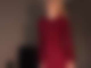 RegeniaPellecchia's Live Sex Cam Show