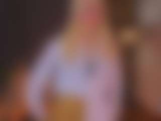 RegeniaPellecchia's Live Sex Cam Show