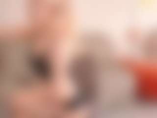 Live cam show with RegeniaPellecchia - Body Massage on Free Soda