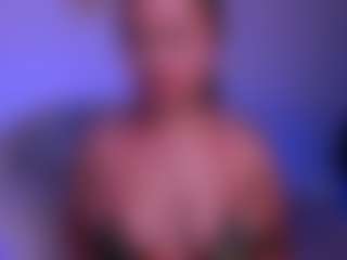 Samantha-Connor1's Live Sex Cam Show