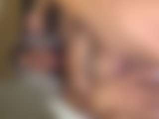 Sweet-Pleasures's Live Sex Cam Show