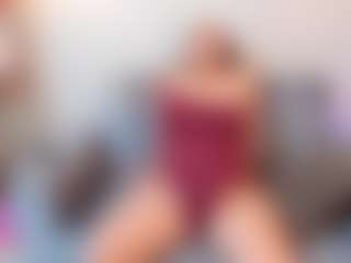 ValentinaMonroe36's Live Sex Cam Show