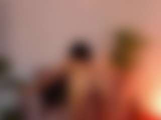 Venuzz-99's Live Sex Cam Show