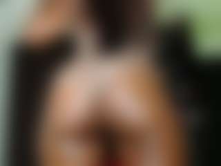Live cam show with diosa - Drinking on friskycurves.com