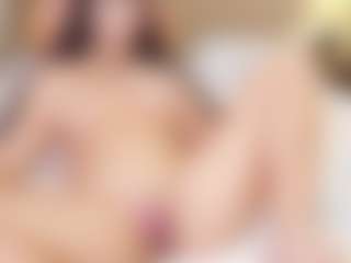 Live cam show with LilyMinx - Brown Hair on dropp.cam