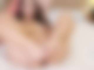 Live cam show with LilyMinx - Brown Hair on camwithhim.com