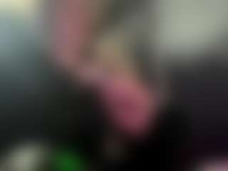 Live cam show with Helen - New Teen (18+) on Camsoda