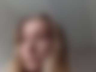 HaleySanmartin's Live Sex Cam Show