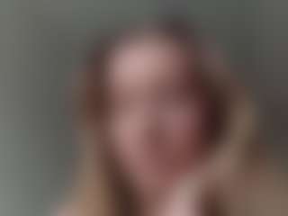 HaleySanmartin's Live Sex Cam Show