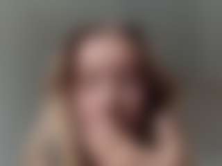 HaleySanmartin's Live Sex Cam Show