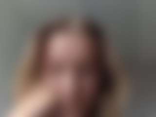 HaleySanmartin's Live Sex Cam Show