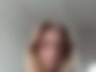 HaleySanmartin's Live Sex Cam Show