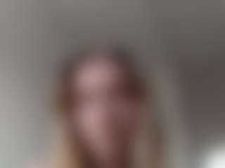 HaleySanmartin's Live Sex Cam Show