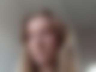 HaleySanmartin's Live Sex Cam Show