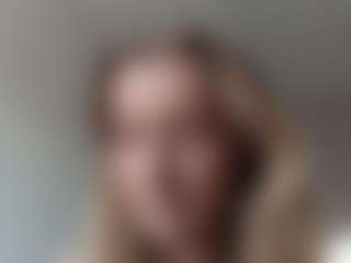 HaleySanmartin's Live Sex Cam Show