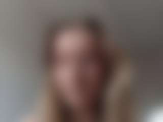 HaleySanmartin's Live Sex Cam Show
