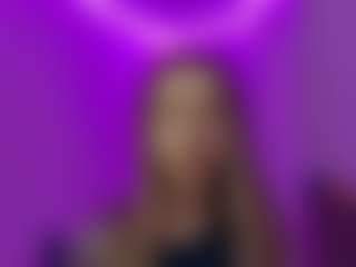 Live cam show with HaleySanmartin - Athletic Teen (18+) on Sweet Sext