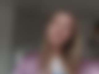 Live cam show with HaleySanmartin - New Teen (18+) on makecum.org