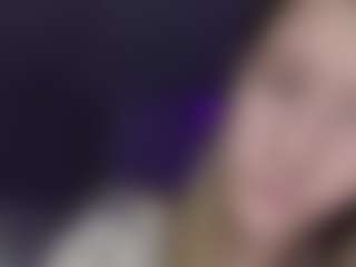 Live cam show with Anna - Gape on Dolls Live