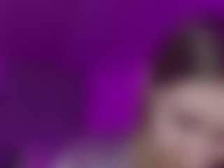 Live cam show with Anna - Lean on Camsoda