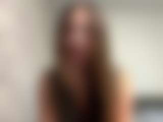 Live cam show with Carol - Squirt MILF on madthumbs