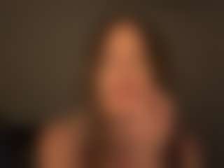Live cam show with Carol - Toys MILF on madthumbs